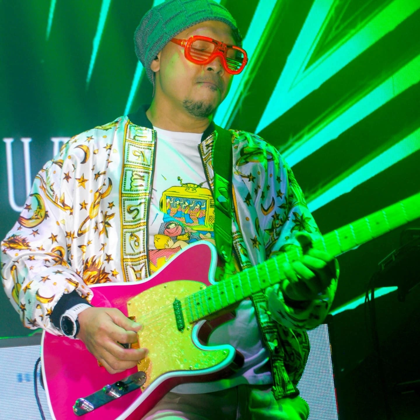 Bulux lucky — Lead Guitar (Terkini)
